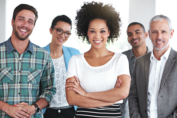 Gruppe von Menschen im mittleren Alter